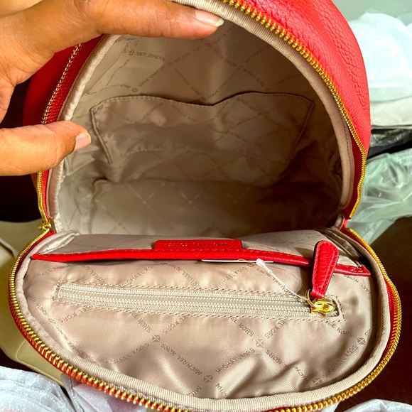 Michael Kors Erin Medium Leather Backpack - Color Flame - Picture 5 of 10